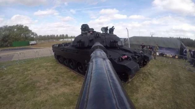 Challenger 2: Ο «Μαύρος Ιππότης» που θα ανατρέψει ότι ξέρουμε για τα άρματα μάχης (βίντεο)